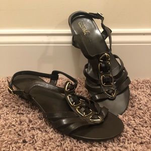 Comfy Brown Strappy Sandals